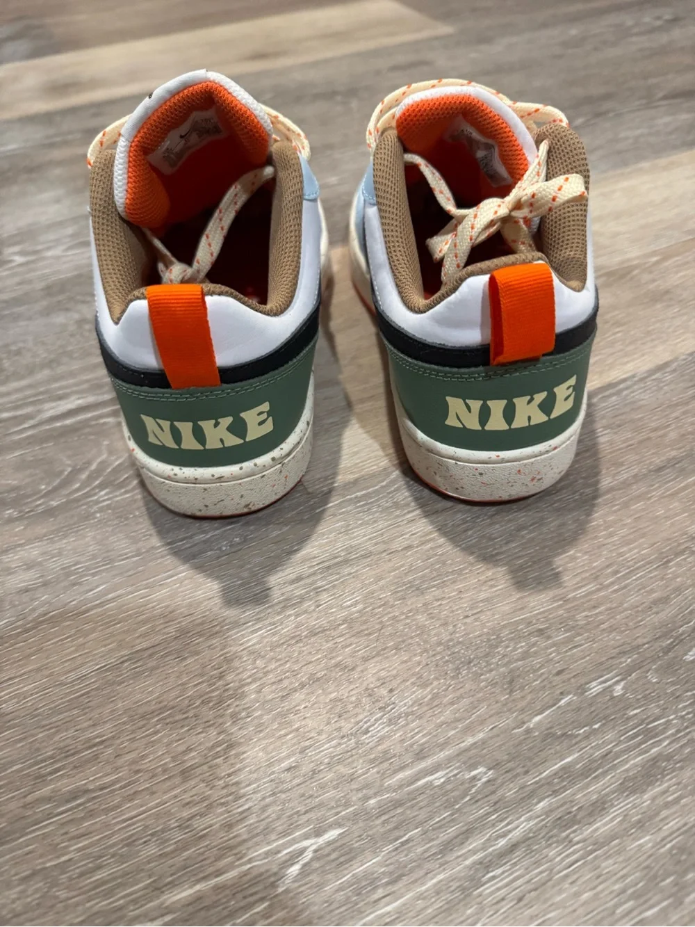 Nike Kids Court Borough Low 2 GS White Alabaster Speckled Sneakers 6.5Y